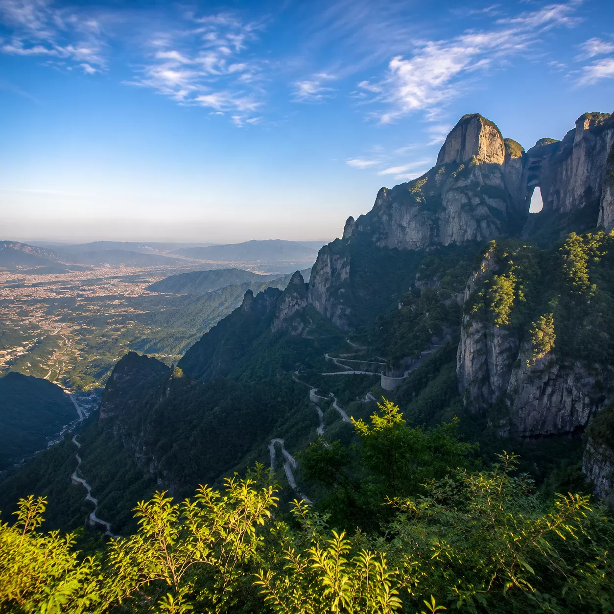 Tianmen Mountain Visitor Guide and Safety Tips