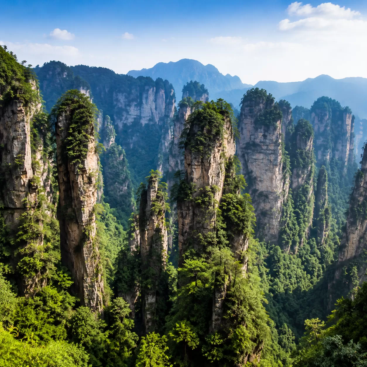 Zhangjiajie travel guide: attractions, nature, adventure, culture